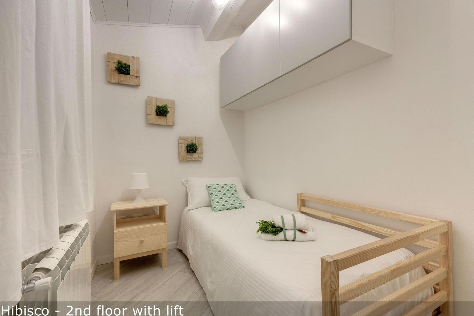 Vertical Garden Apartments By Mamo Флоренція Екстер'єр фото